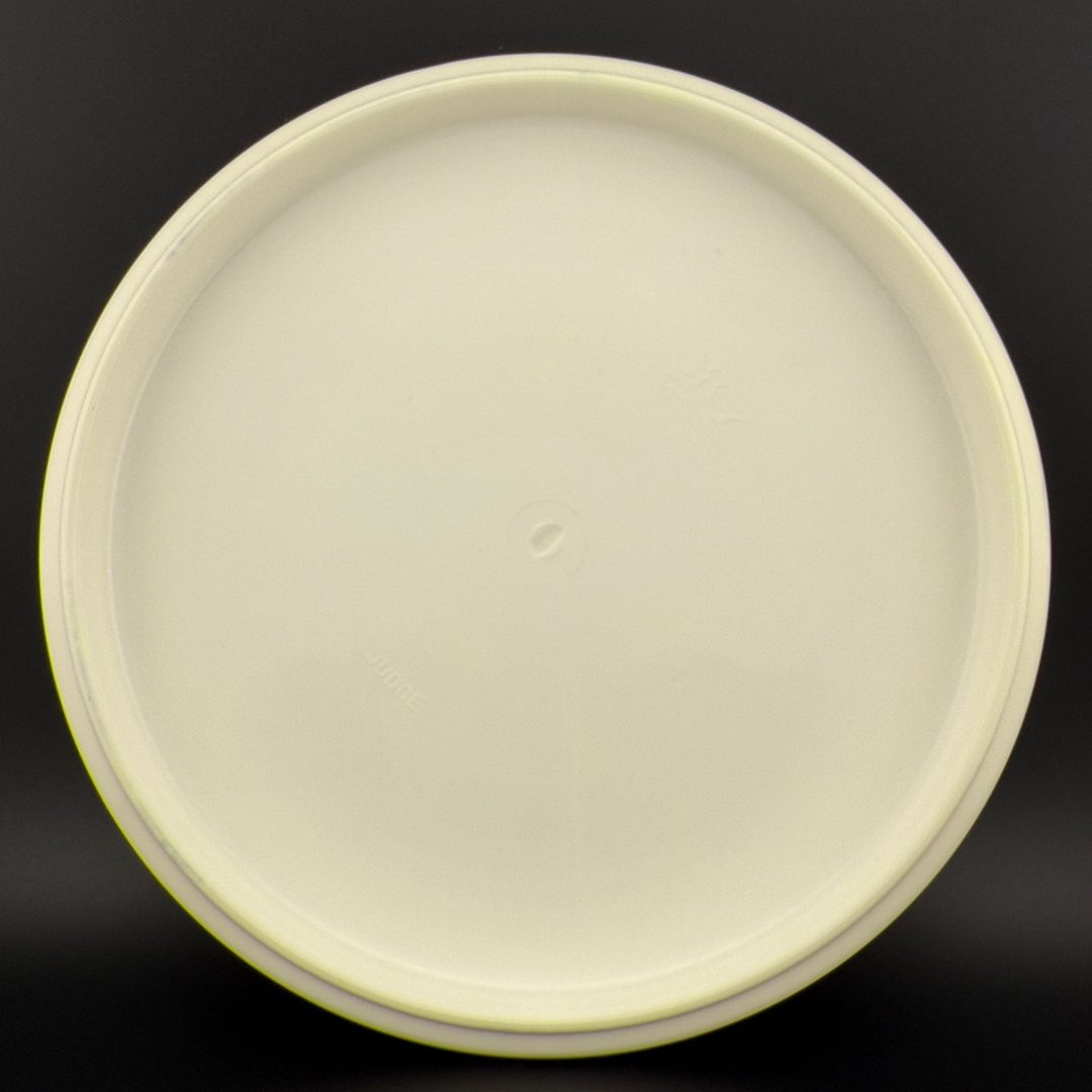 Fuzion Judge - DyeMax Gibson Stash Disc Golf Putter