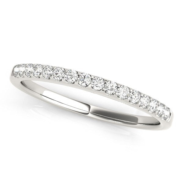 Anillo de boda de oro blanco de 14k con diamantes en forma de concha