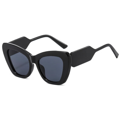 Gafas de sol de color contrastante con estilo para cada ocasión
