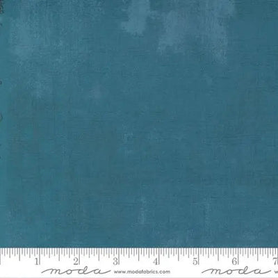 568 Blue Bonnie Moda Grunge - Fat Quarter