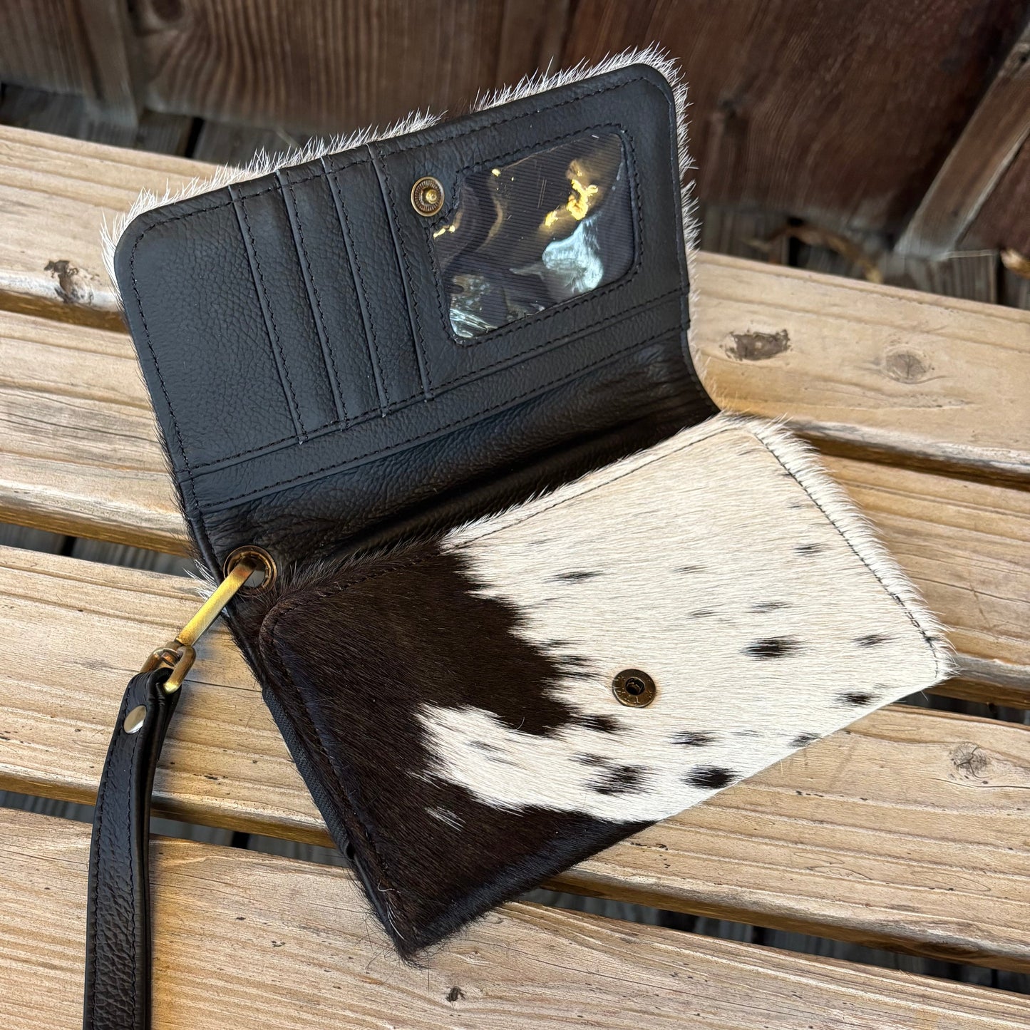 Cowhide Phone Wallet - Korvel
