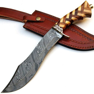Exquisite Handmade Damascus Bowie Knife with Custom Handle - Korvel
