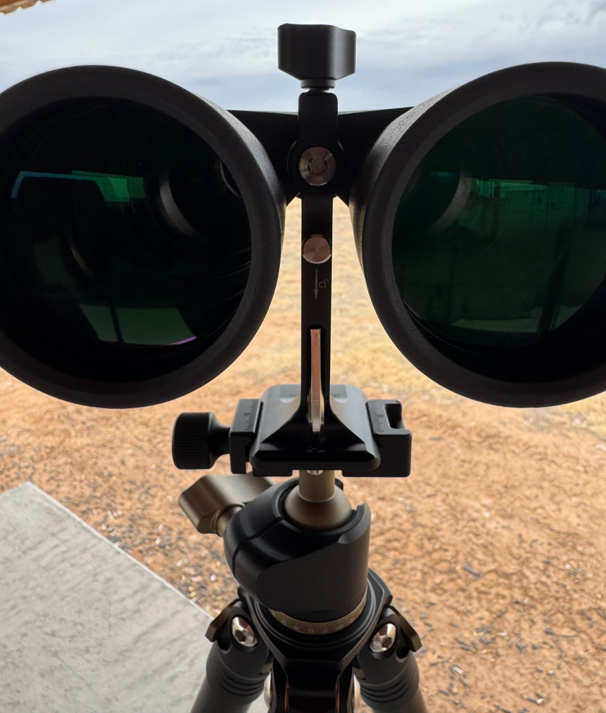 Linkogear BM-01 Binocular Adapter - Arca Swiss & 1/4-20 Mount