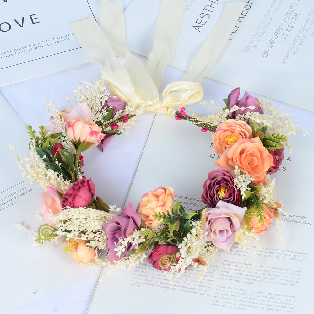 Couronne de Fleurs Hawaïenne Élégante pour Mariées et Demoiselles d'Honneur