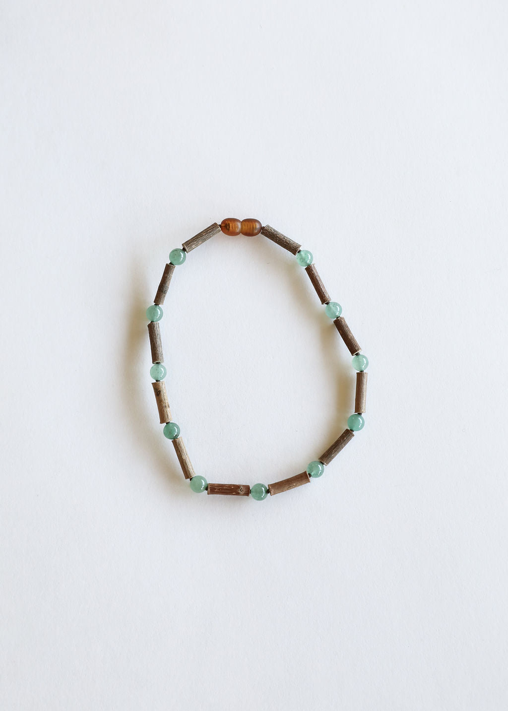 Collier en bois de noisetier et aventurine