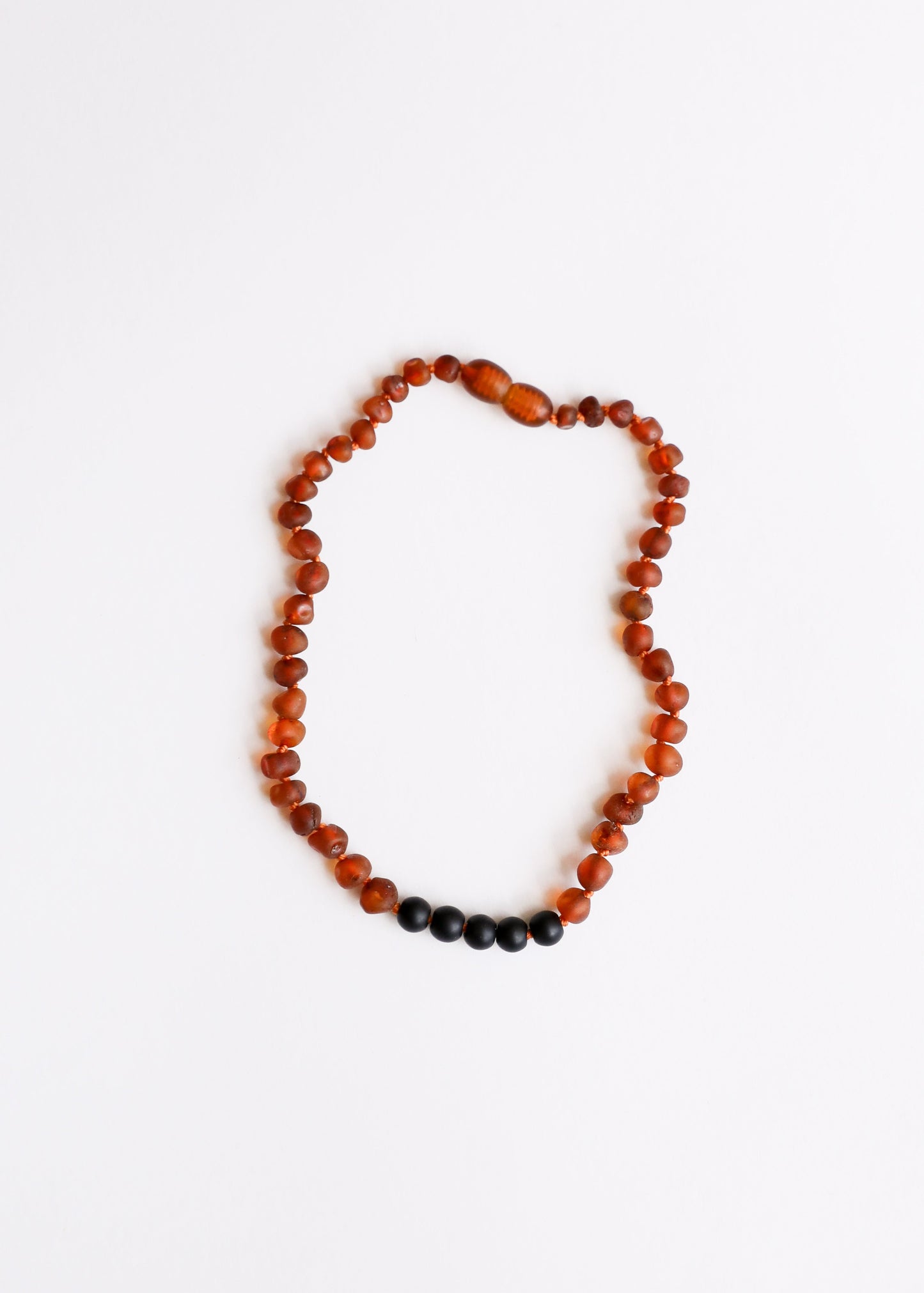 Collar de Ámbar Báltico Cognac Crudo y Shungita