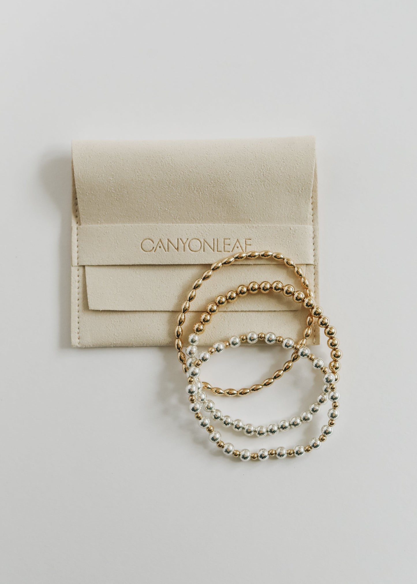 Bracelet en perles de lune en argent sterling et en or 14 carats