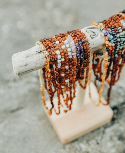 Paquete de Inicio para Minoristas: Collares de Ámbar Báltico y Exhibidor