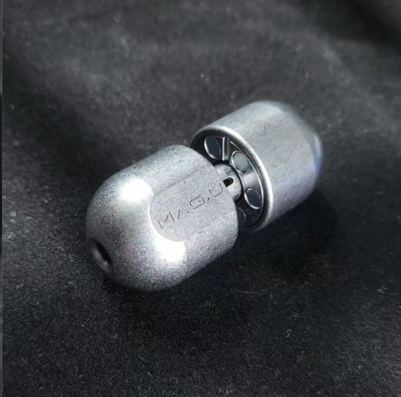 MagniSpin Capsule Fidget - Korvel
