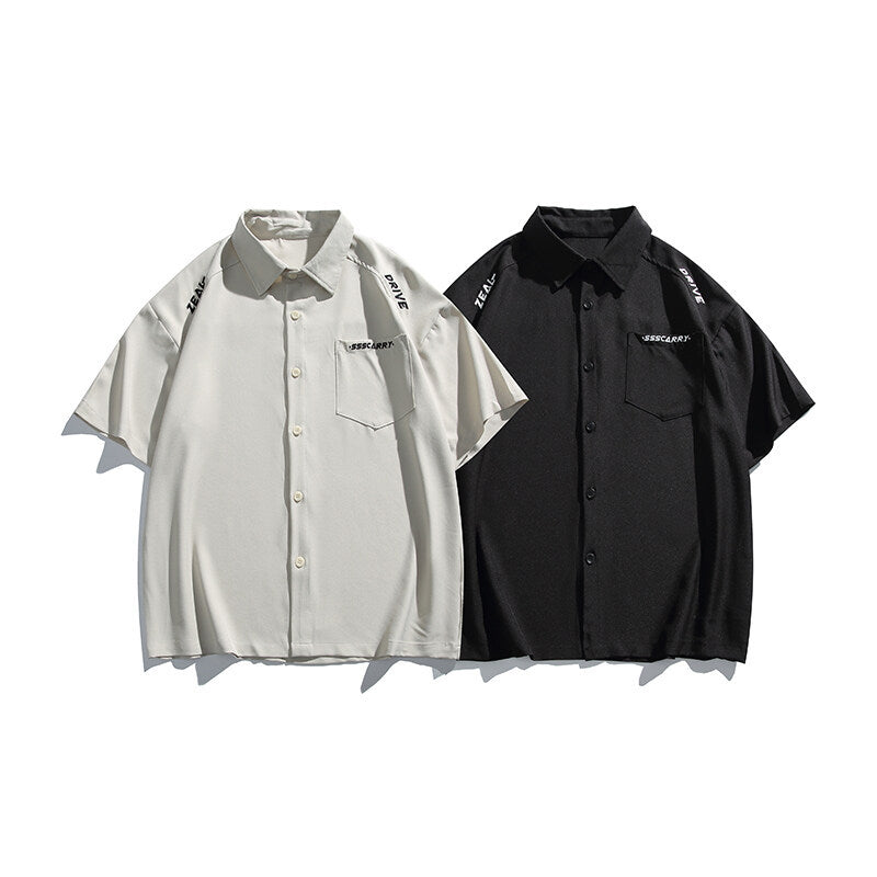 Chemise décontractée à manches courtes avec broderie de lettres