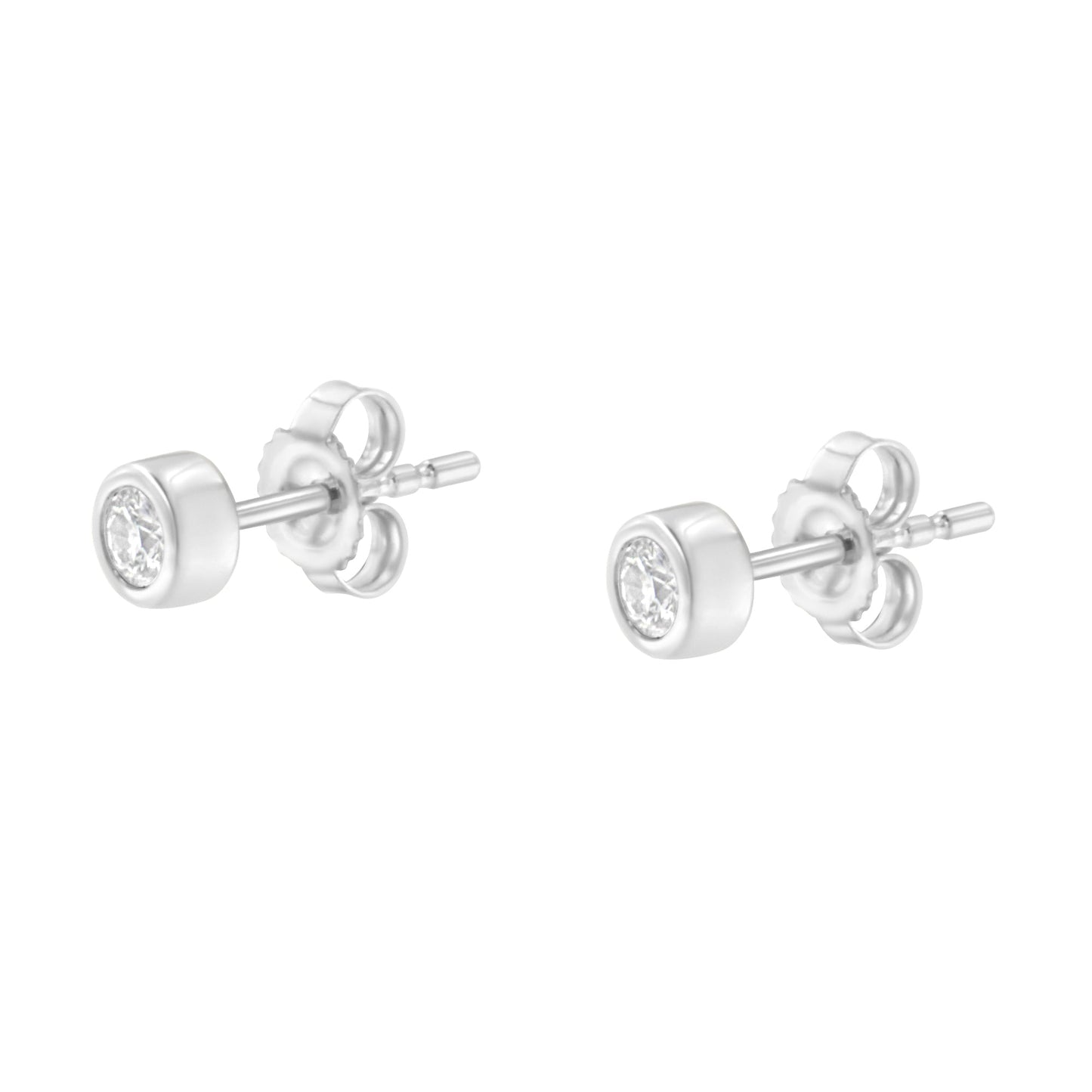 Pendientes de Stud de Diamante con Montura de Bezel en Oro Blanco de 10K