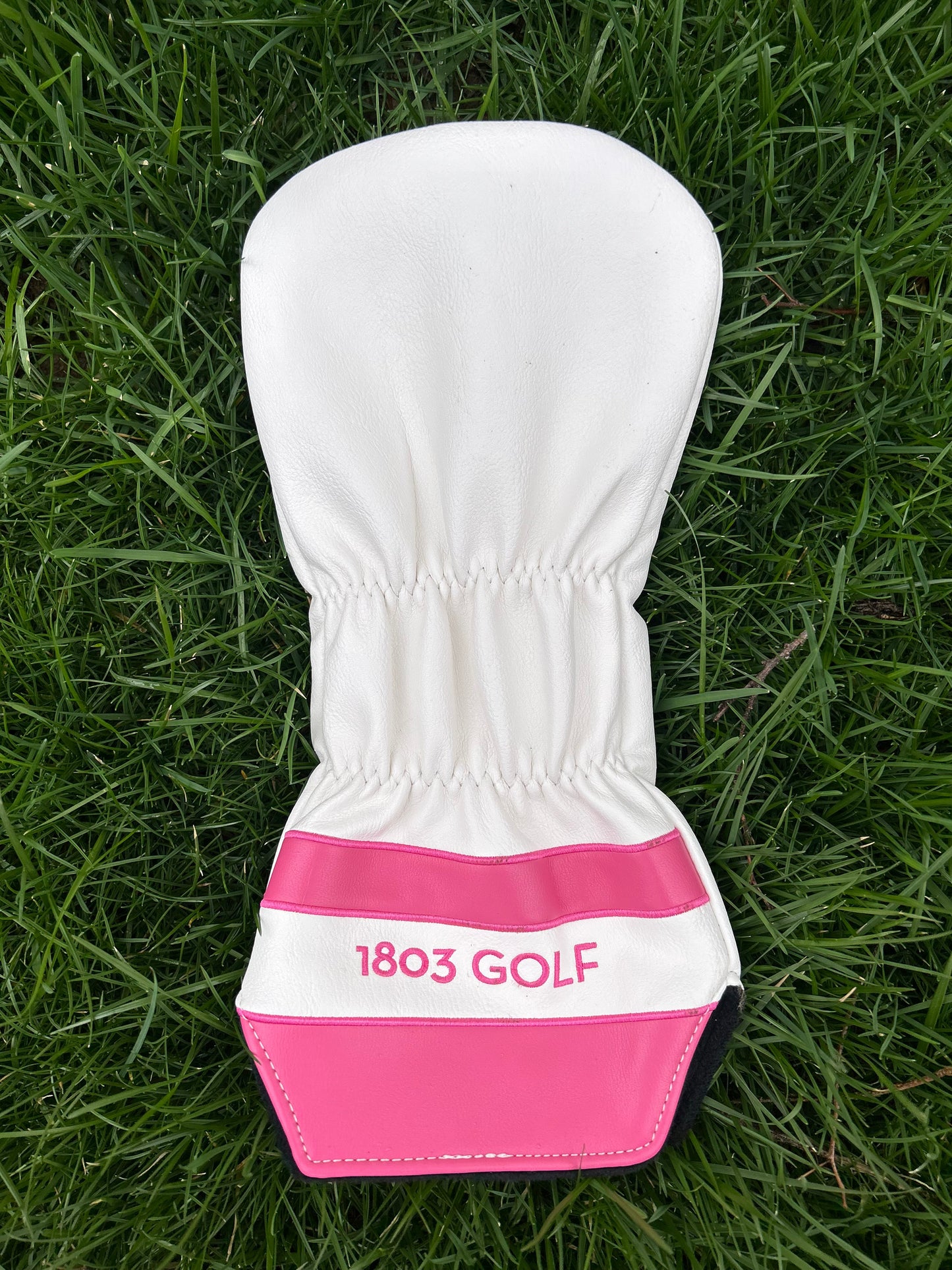 Stylish #GOLFGIRL Golf Club Protector - Korvel