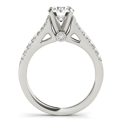 Anillo de Compromiso de Diamante con Montura Dividida de Oro Blanco de 14k