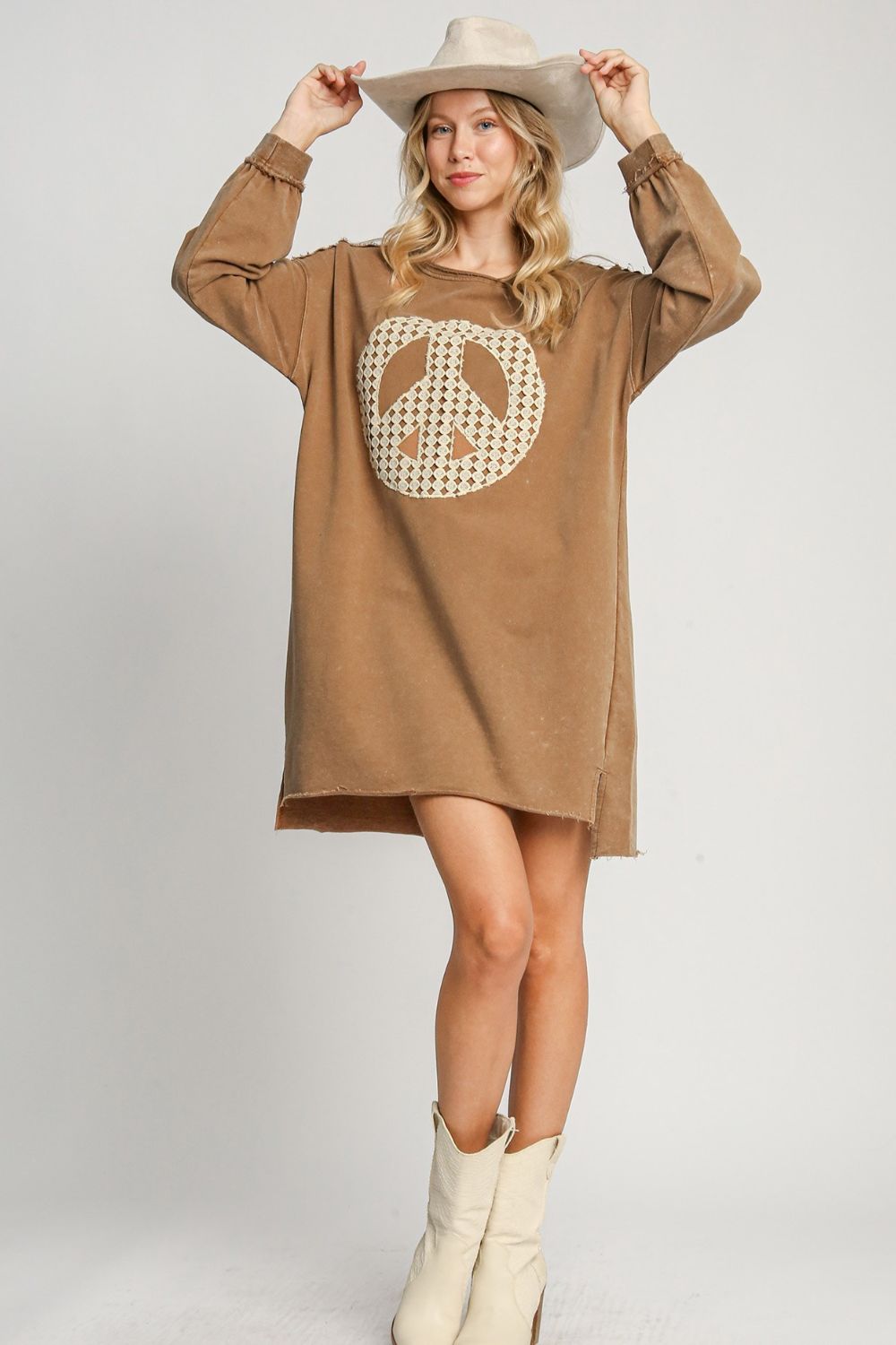 Vestido Mini de Encaje con Apliques y Dobladillo Deshilachado para Mujeres