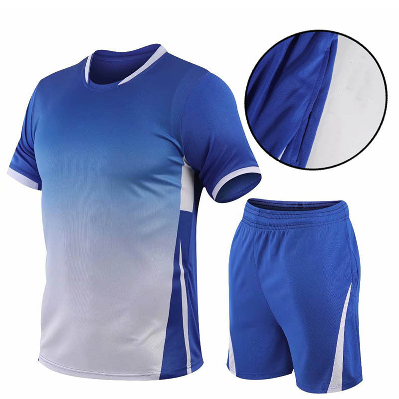Conjunto de camiseta de manga corta suelta y pantalones cortos con degradado de verano