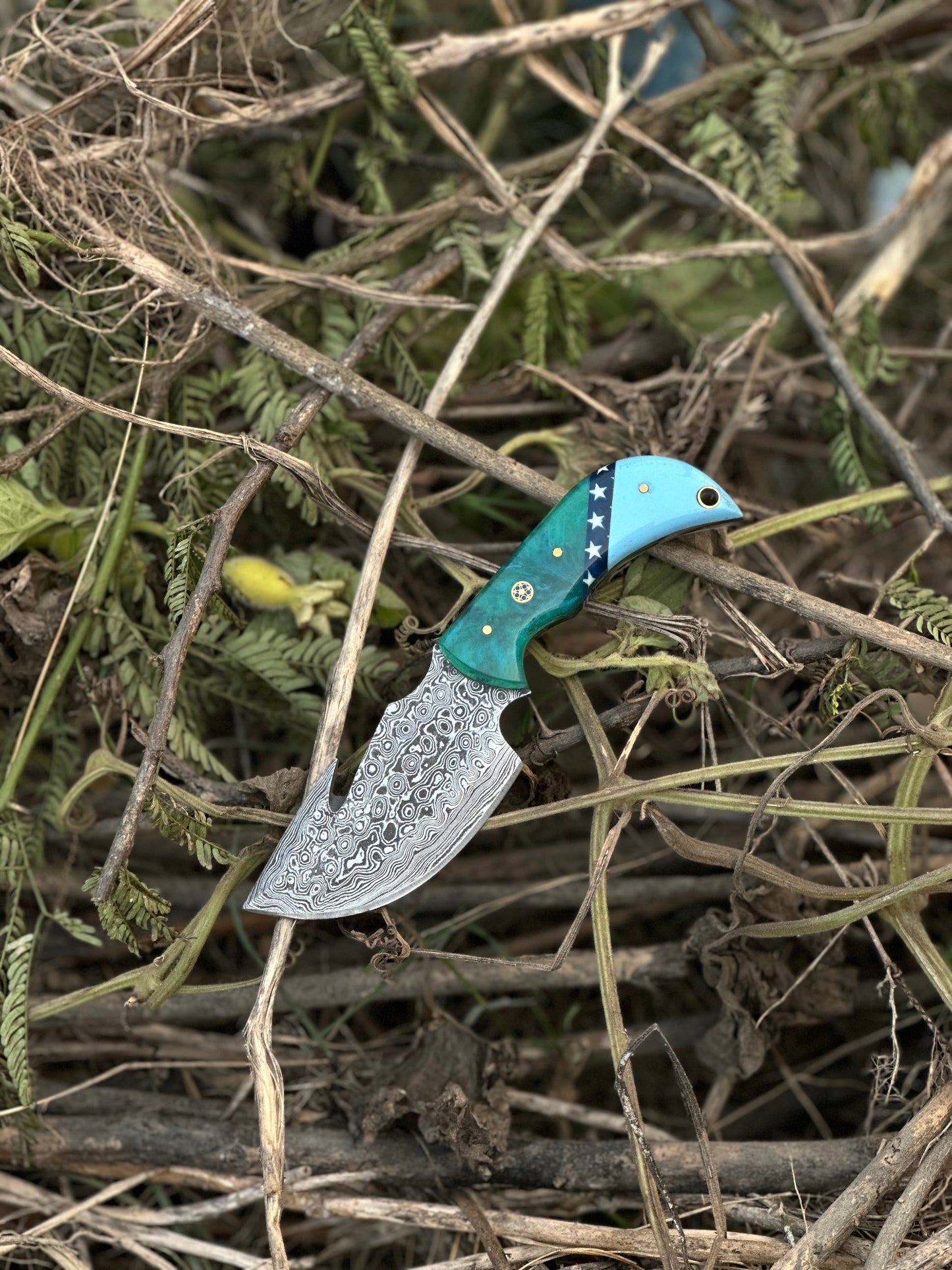 Premium Custom Damascus Steel Guthook Skinning Knife with Artisan Resin Handle - 7.5” Blade & Leather Sheath - Korvel