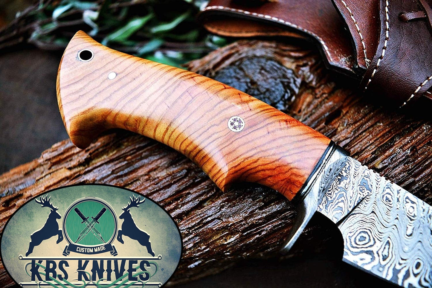 Handcrafted Damascus Steel Hunting Knife with Olive Wood Handle - Korvel
