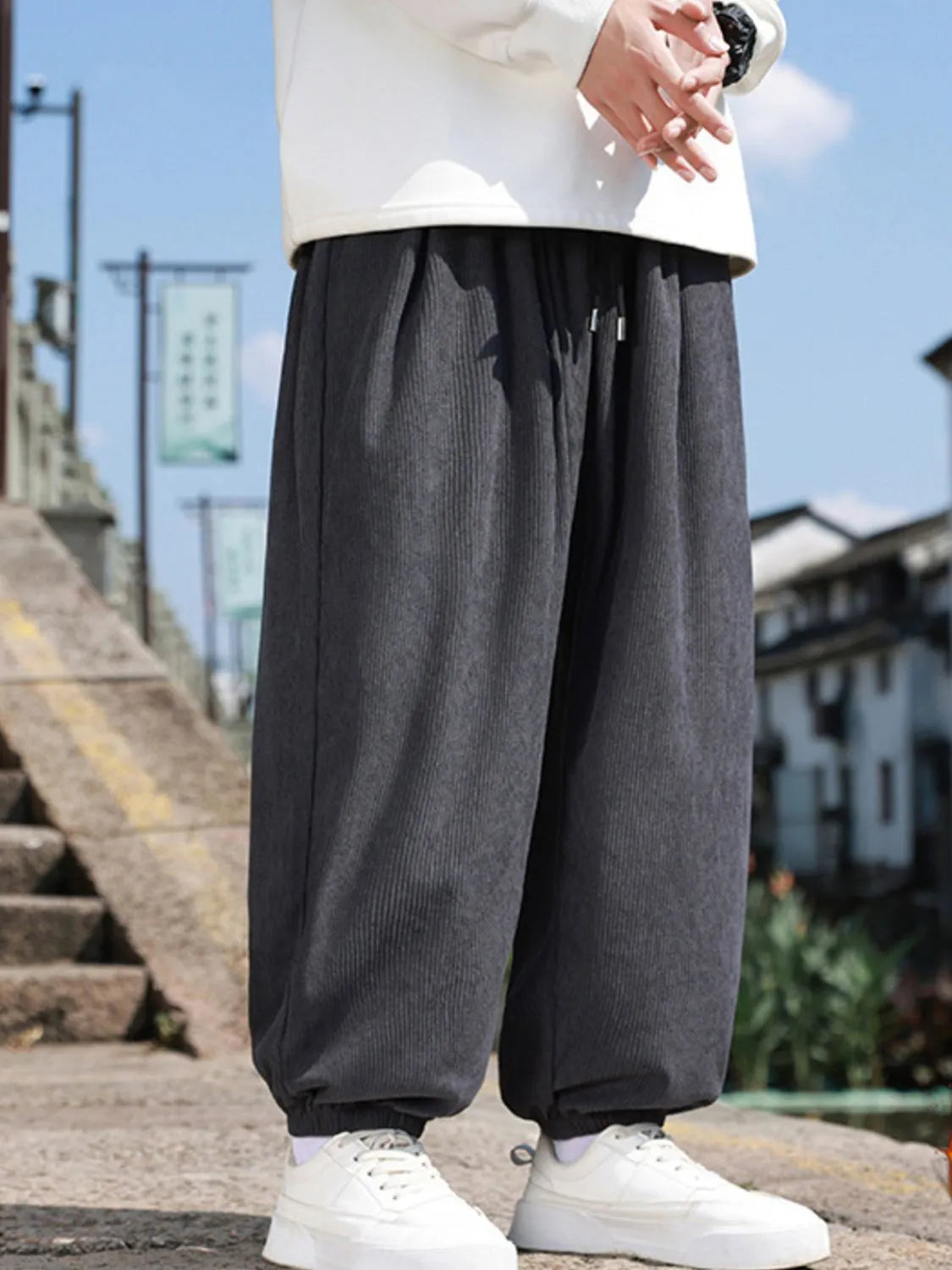 Joggers en velours côtelé grande taille pour hommes avec cordon de serrage