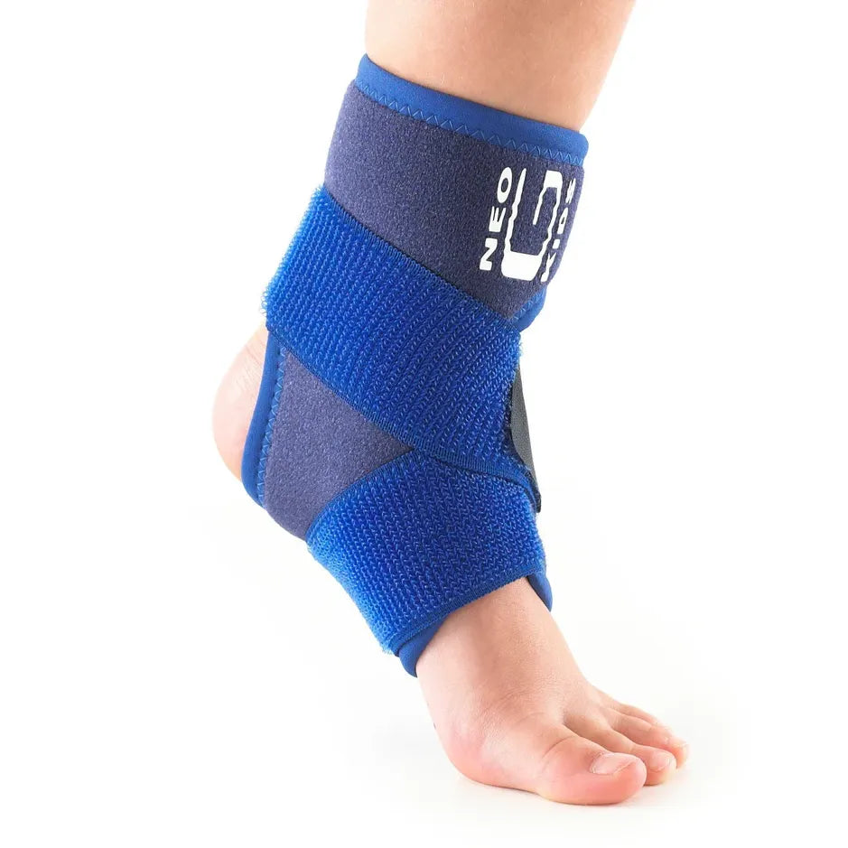 Support de cheville Neo G pour enfants avec sangle en figure-8 - Taille universelle