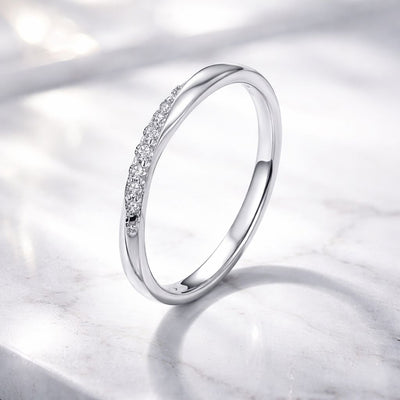 Anillo de CZ con Pavé de Plata Esterlina 925 Elegante para Mujeres - Talla 6