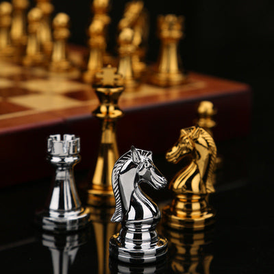 International Chess High end Gift Box Metal Chess Pieces Wooden Chess Board Western Chess - Korvel