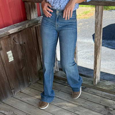 Ariat Women's Isabelle Wide-Leg Trouser Jeans - Perfect Rise - Korvel