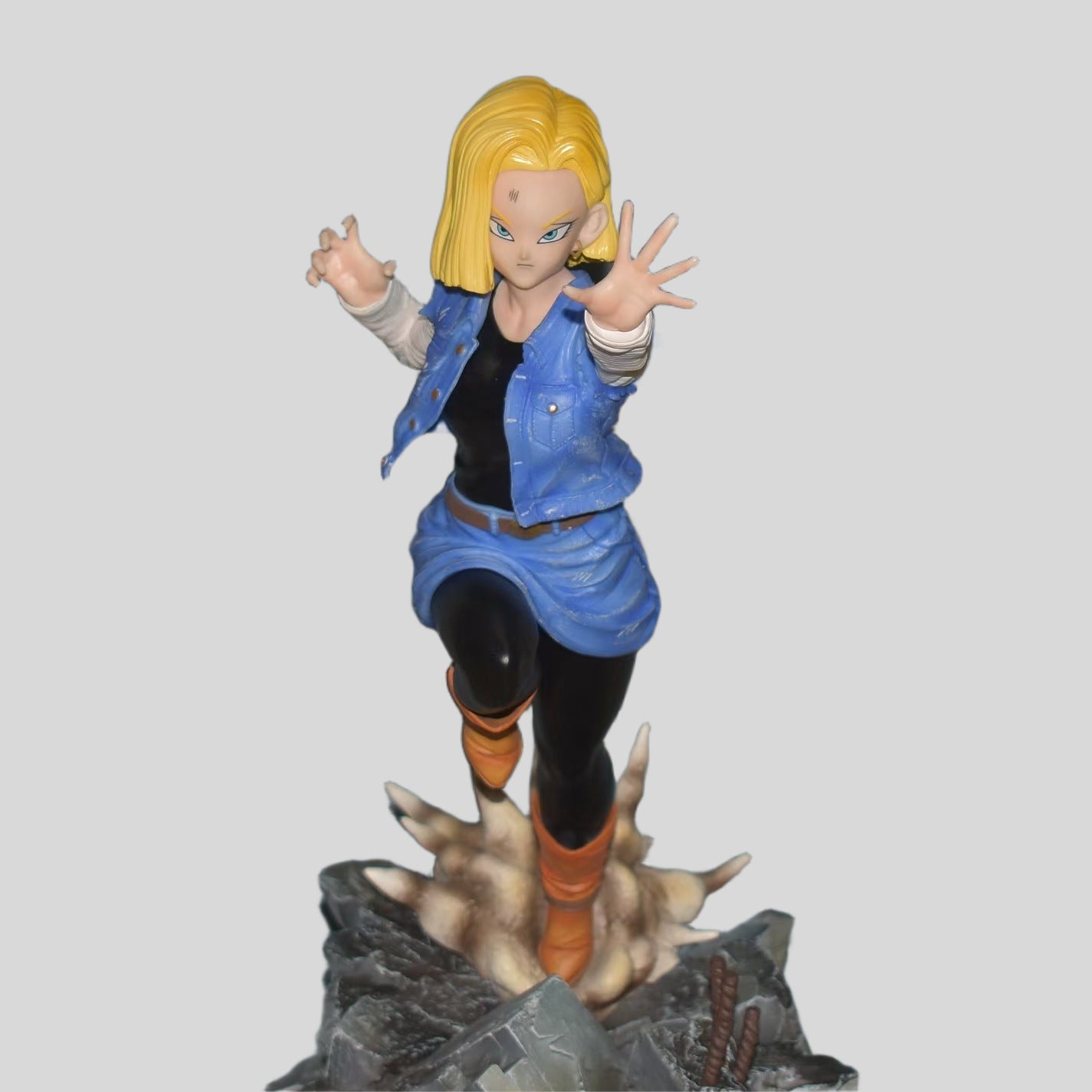 Dragon Ball No. 17 and No. 18 figurine severed arm Wufan future warrior Wufan anime figurine - Korvel