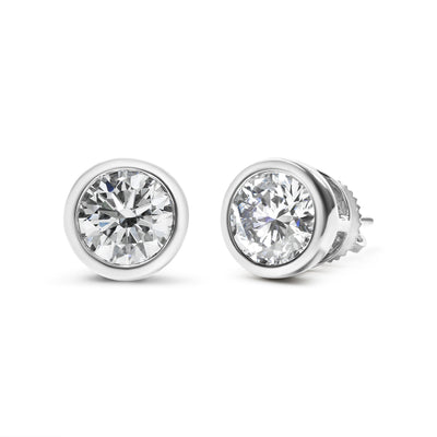 Pendientes de Stud Solitario con Diamantes de Laboratorio en Oro Blanco de 14K