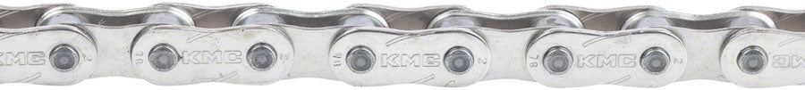 Cadena Ancha KMC Z1eHX - Velocidad Simple 112 Enlaces Plata
