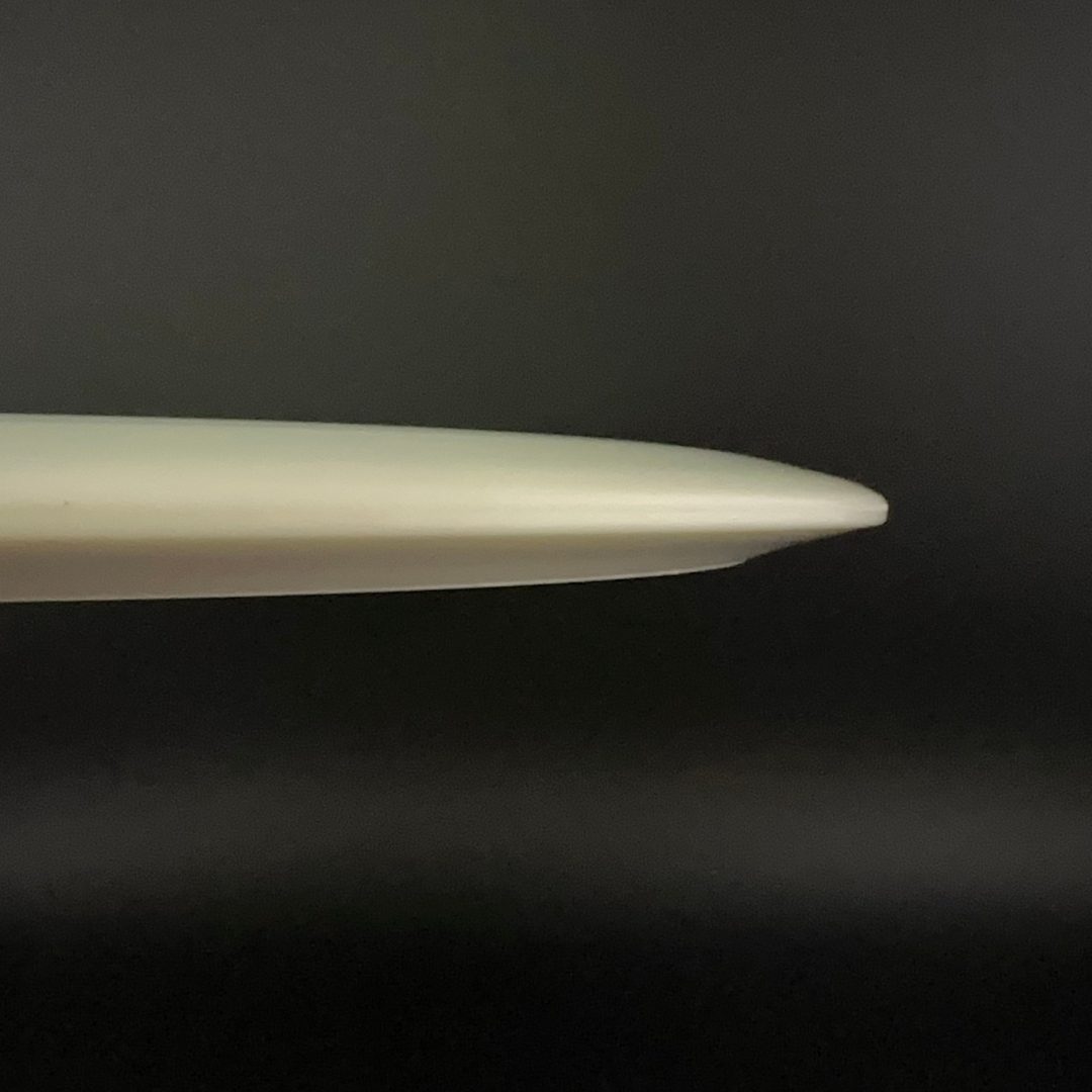 Glo Z Avenger SS - Seasonal Glo Disc Golf Driver