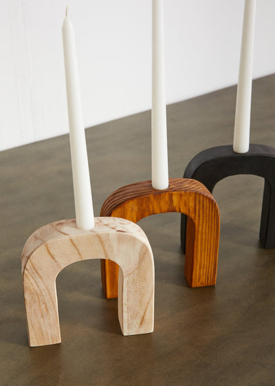 Soporte de Candelabro de Madera en Forma de Arco