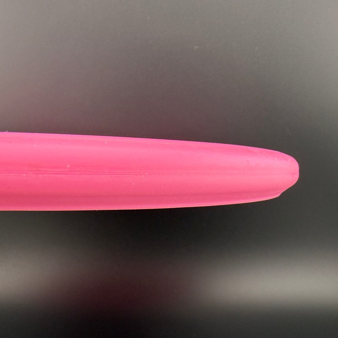 Soft Royal Pickle - Stratus Fear V1 par Les White