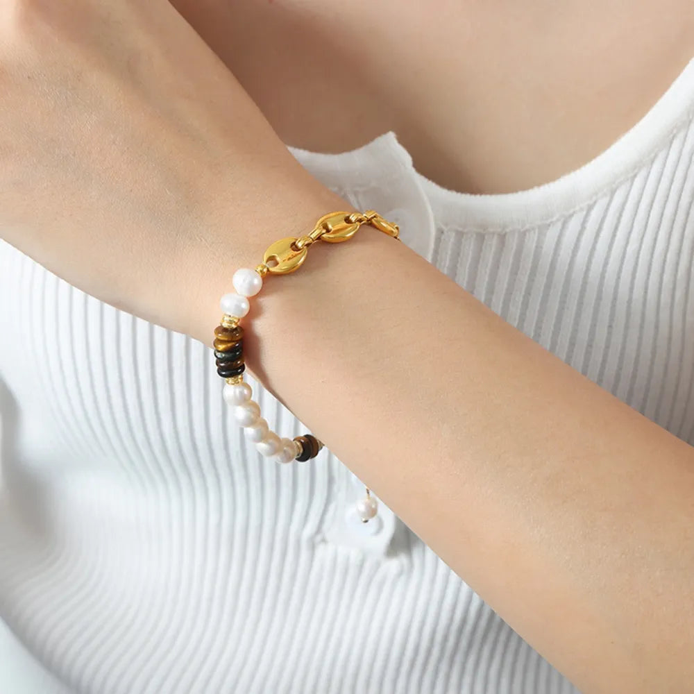 Pulsera de Perlas de Agua Dulce y Piedra Ojo de Tigre