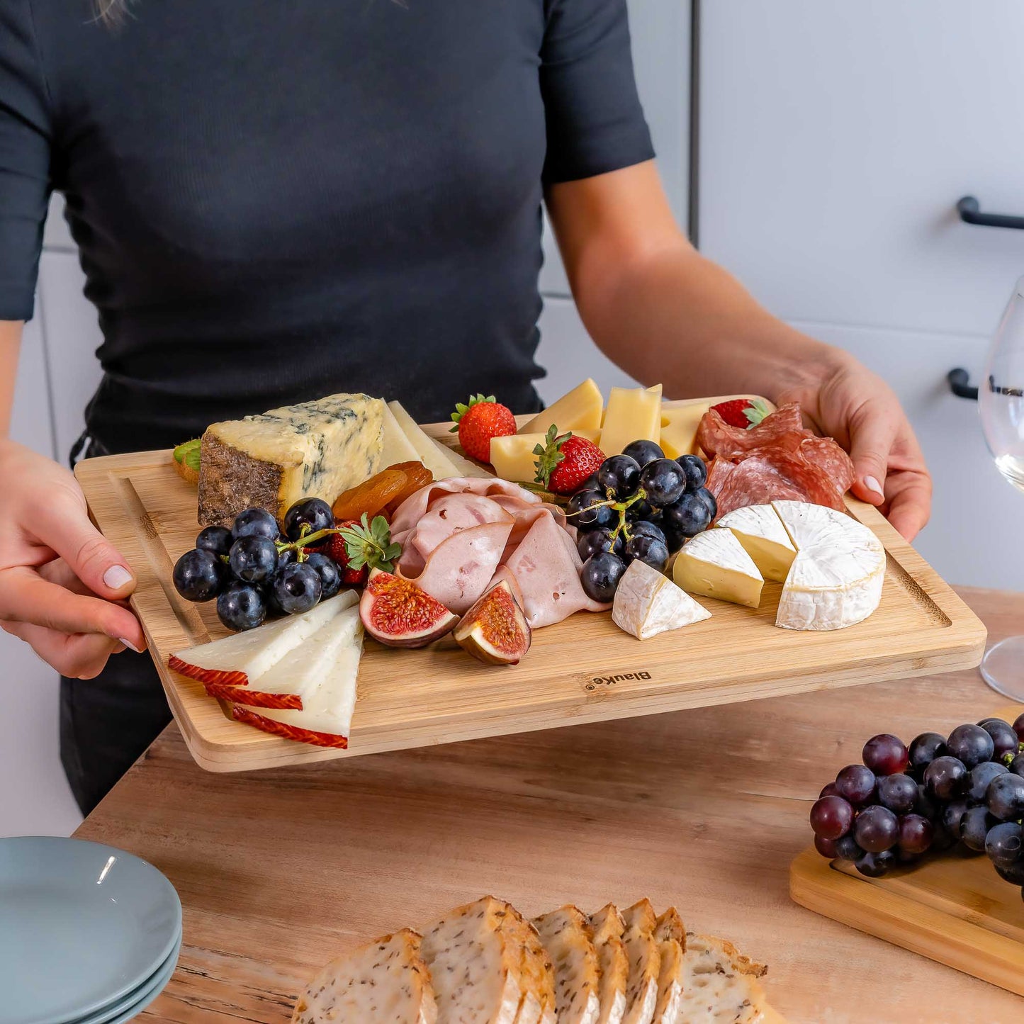 Bamboo Cutting Board Set – 3-Piece Kitchen Boards with Juice Groove & Side Handles - Korvel