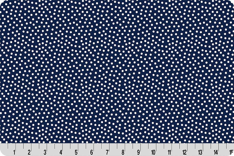 Tela de Cuddle Navy Lots a Dots de Barely Basics por Yarda