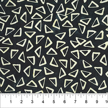 Tissu en coton célébration à triangles noirs éparpillés - 44"/45" par yard