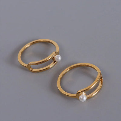 Geometric Circular Pearl Ring in Titanium Steel with Gold Plating