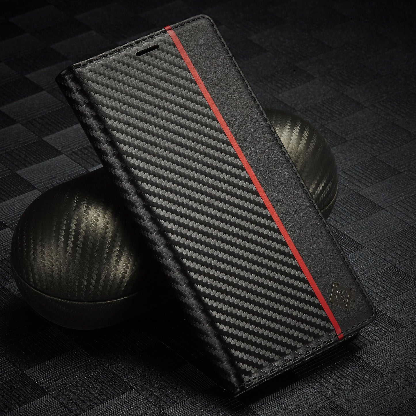 New Carbon Fiber For iPhone 13 13promax 13pro Mobile Phone Leather Case Magnetic Suction Protective Cover - Korvel