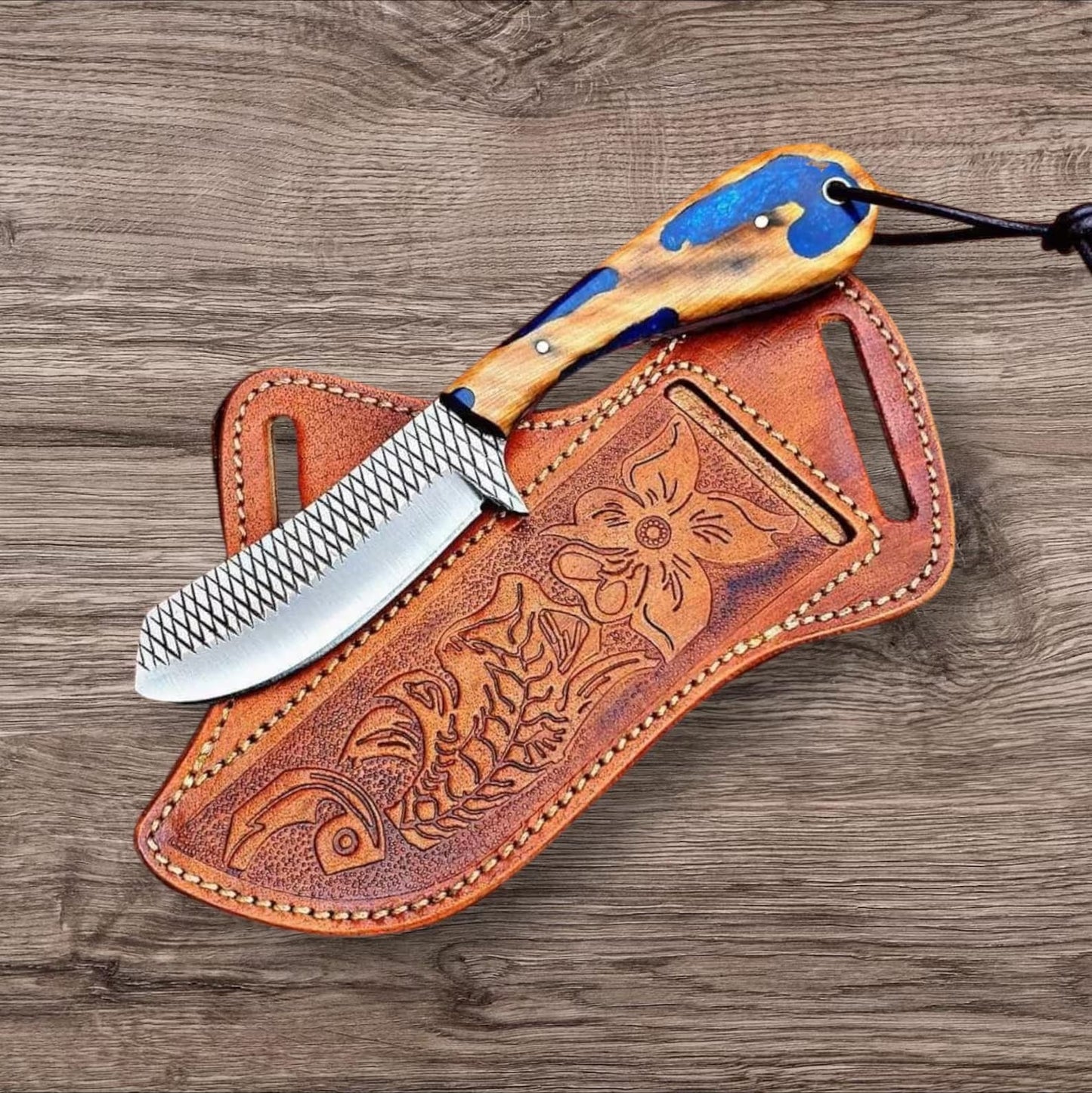 Artisan Crafted Belt Knife | Rasp Steel Blade & Olive Wood Grip - Korvel