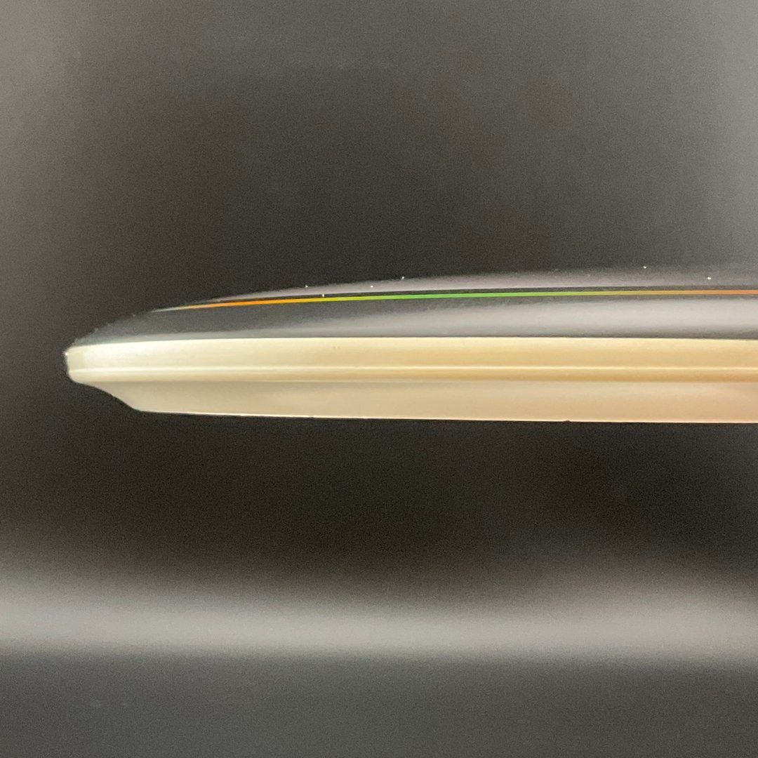 SuperColor Buzzz Signed - Wingz Disc Golf Limited Edition