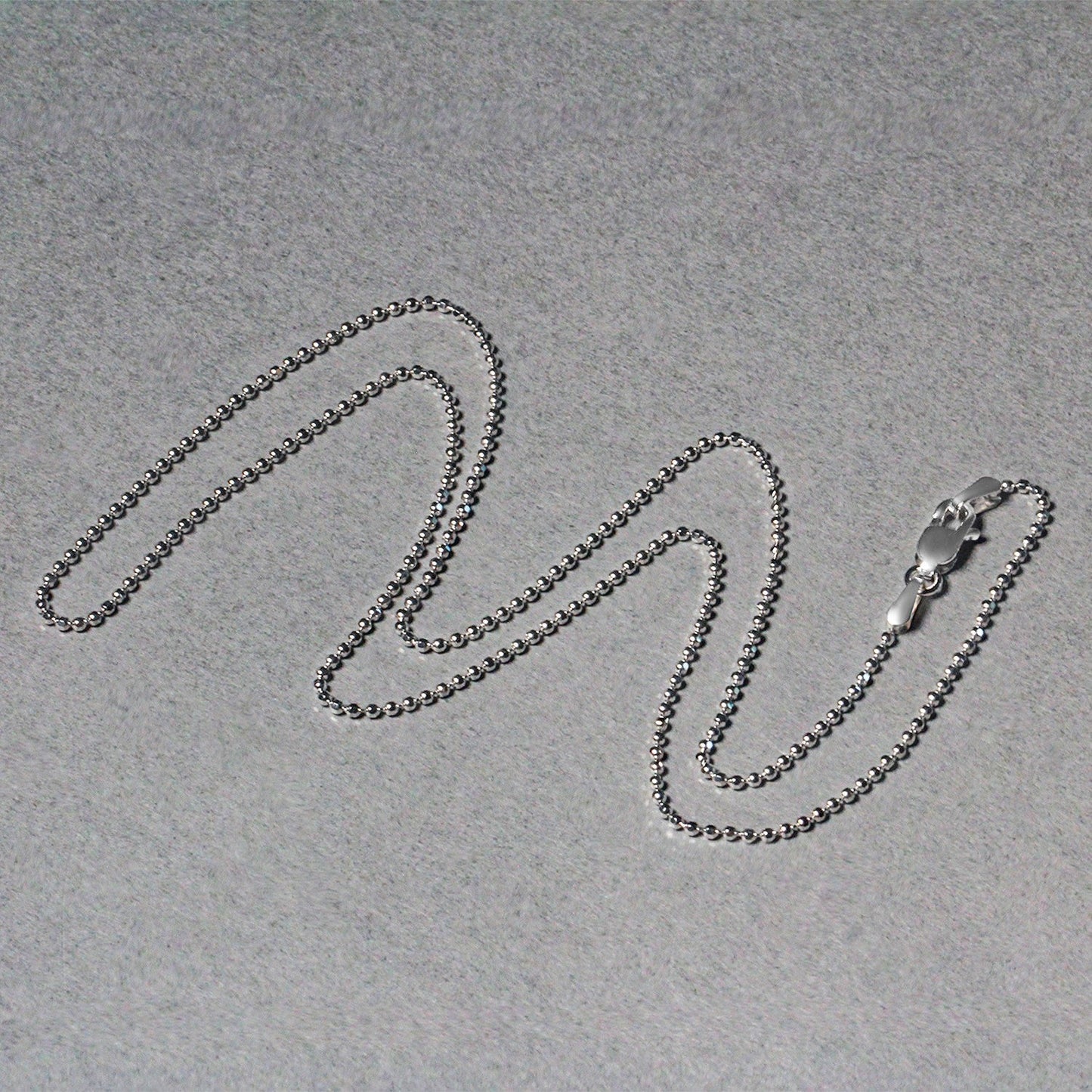 Chaîne à perles en or blanc 14k avec taille diamant 1,2 mm