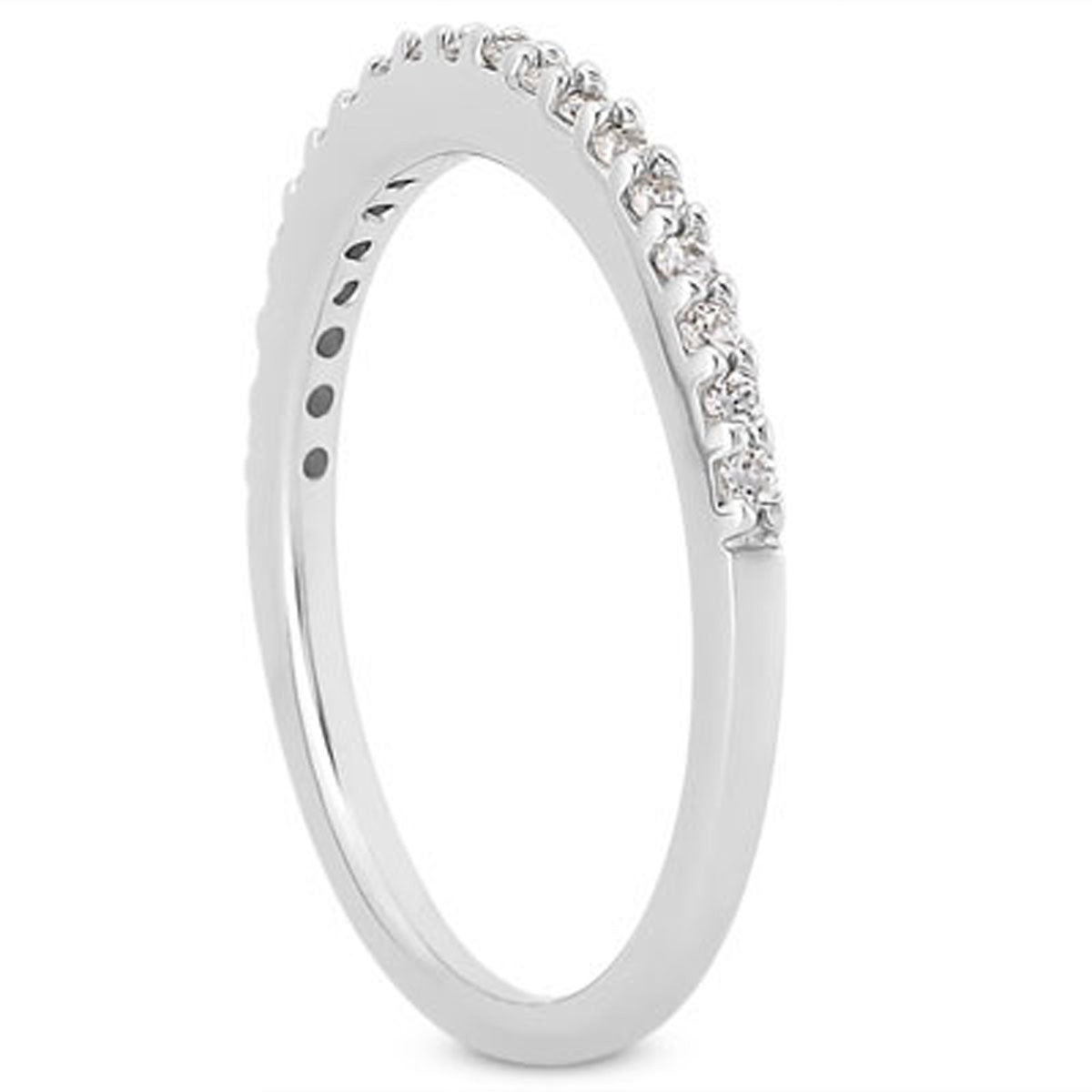 Anillo de boda de diamante de perfil delgado en oro blanco de 14k