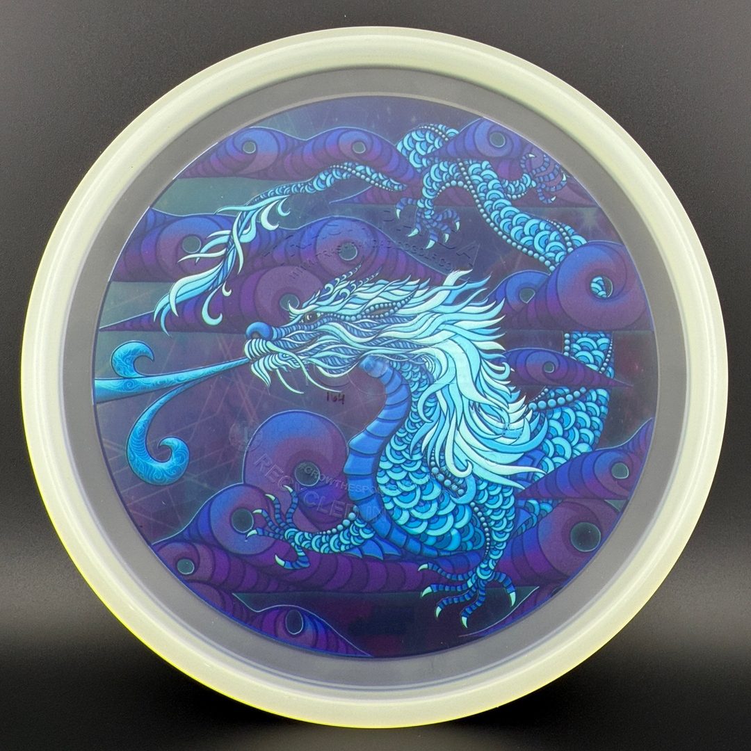 Noyau Intérieur Glacé - Dragon Azur par Phil Lewis