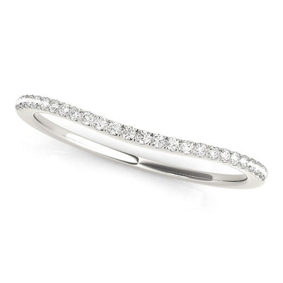 Anillo de boda de diamantes curvado de oro blanco de 14k