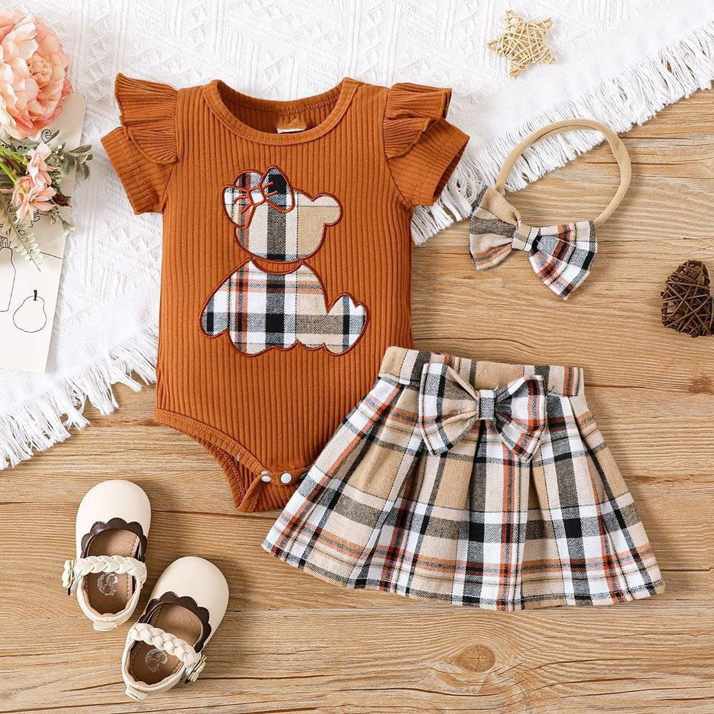 Charmant ensemble d'été pour fille nouveau-née avec broderie d'ours en peluche