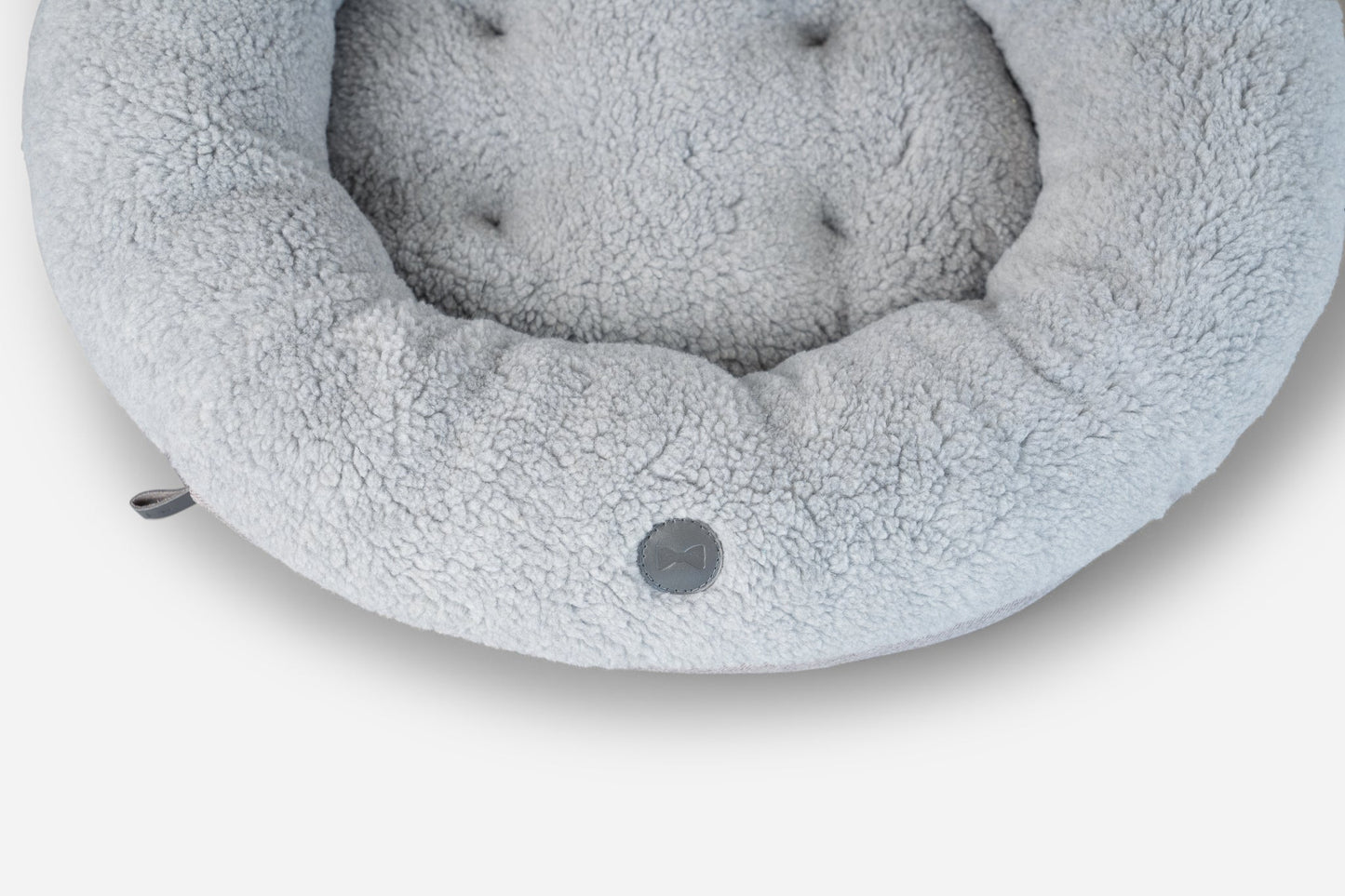 Cozy Cloud Donut Dog Bed for Ultimate Comfort