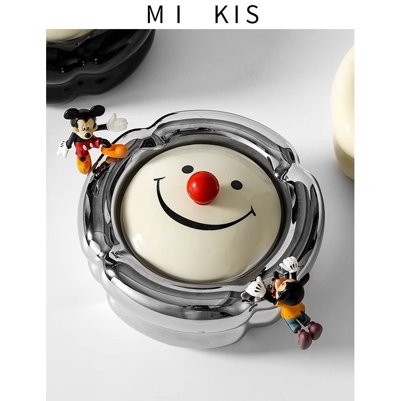 Elegant Ceramic Ashtray with Lid for Home and Office