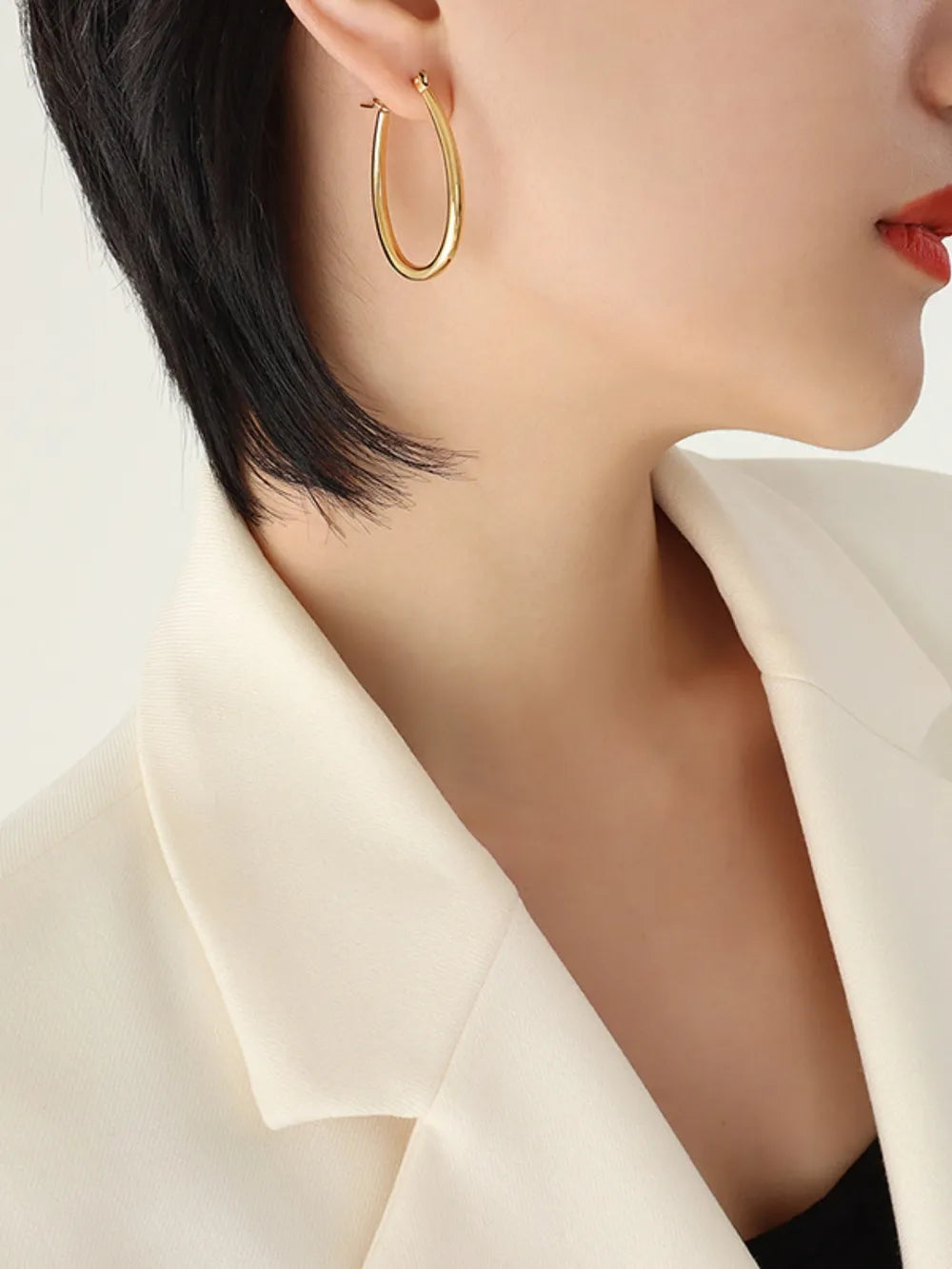 Hebillas de oreja elegantes y versátiles y accesorios