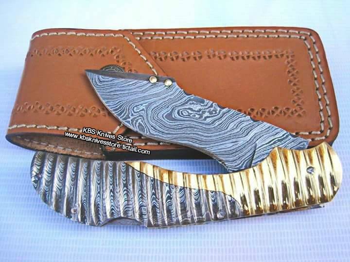 Premium Damascus Steel Folding Pocket Knife - Exquisite Craftsmanship - Korvel