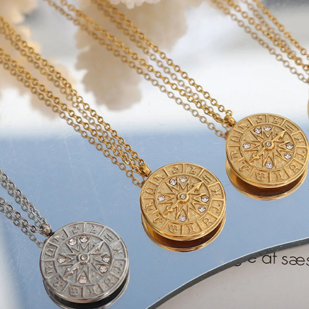 Collier en forme de montre en acier titane zircon